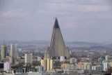 Ryugyong Hotel ( Pyongyang , North Korea )