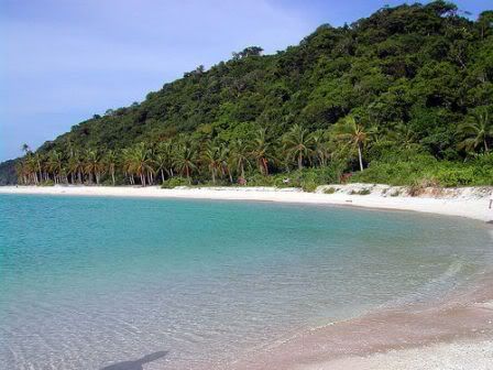 Boracay Puka Shell Beach