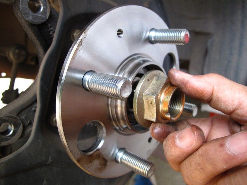 DIY :: เปลี่ยนลูกปืนล้อหลัง rear hub bearing