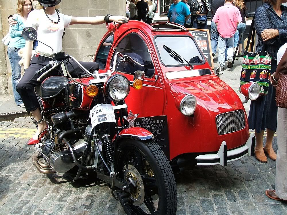 2Cvsidecar.jpg