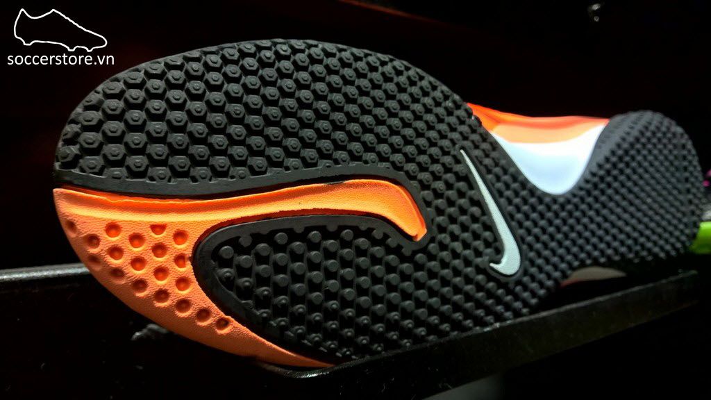 Nike Hypervenom Phelon IC- Hyper Punch/White/Atomic Orange