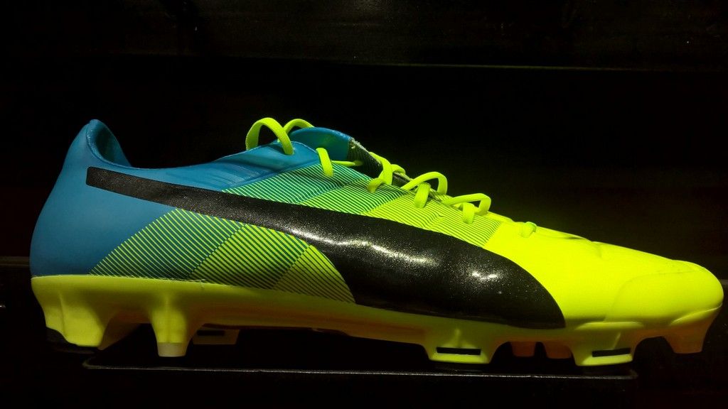 Puma evoPOWER 1.3 FG- Safety Yellow/ Black/ Atomic Blue 103524-01