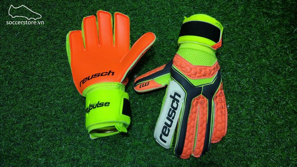 Reusch Repulse Prime M1- Black/ Shocking Orange 3670109-767