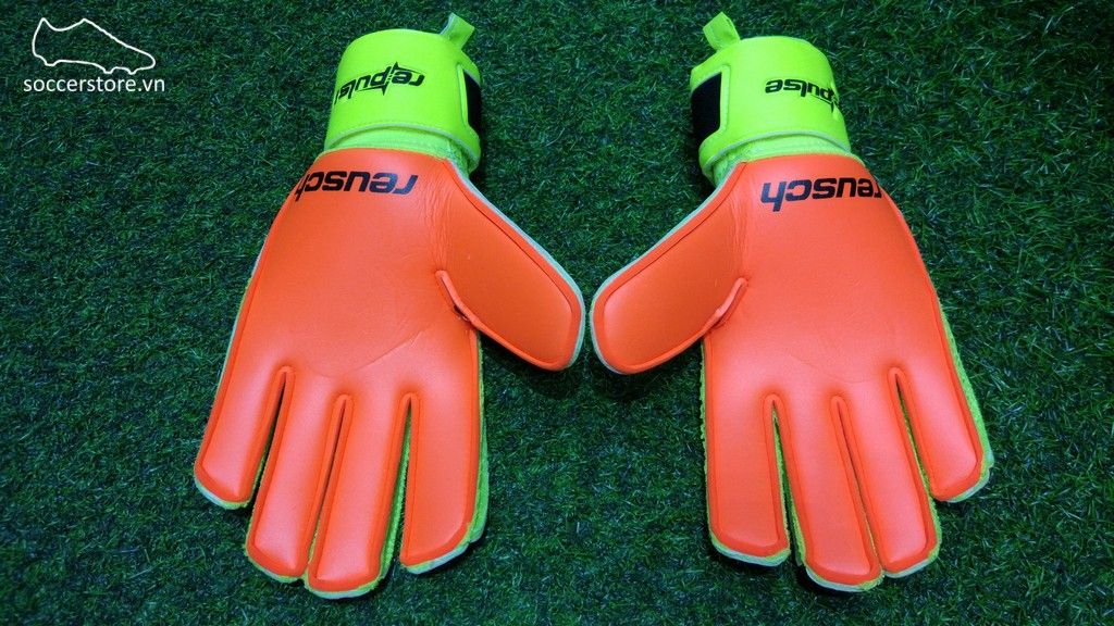 Reusch Repulse Prime M1- Black/ Shocking Orange 3670109-767