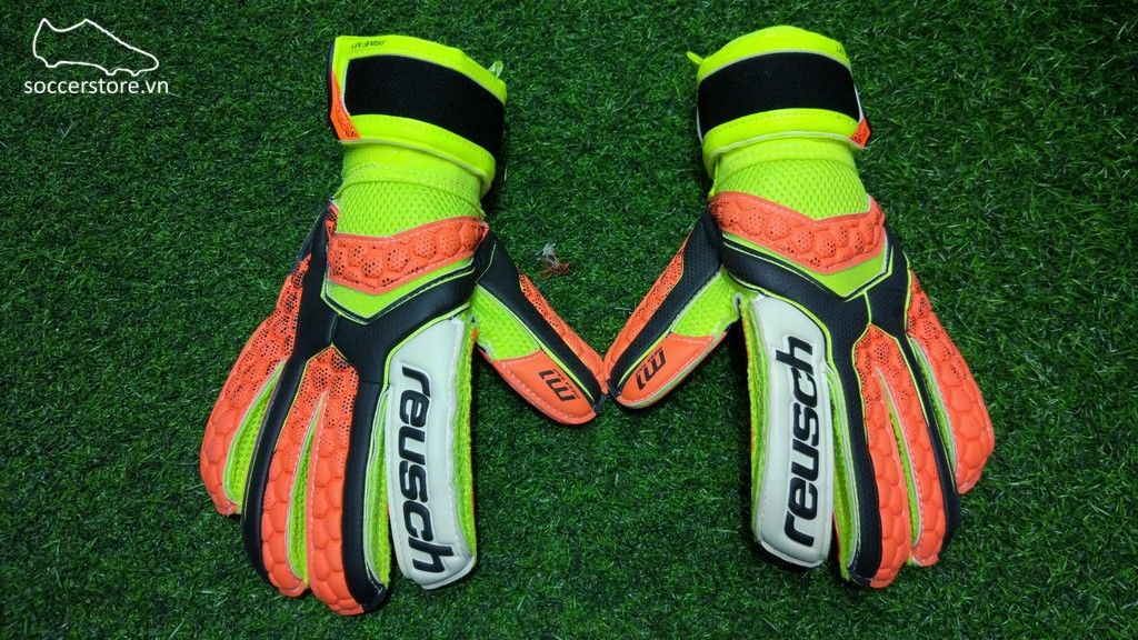 Reusch Repulse Prime M1- Black/ Shocking Orange 3670109-767