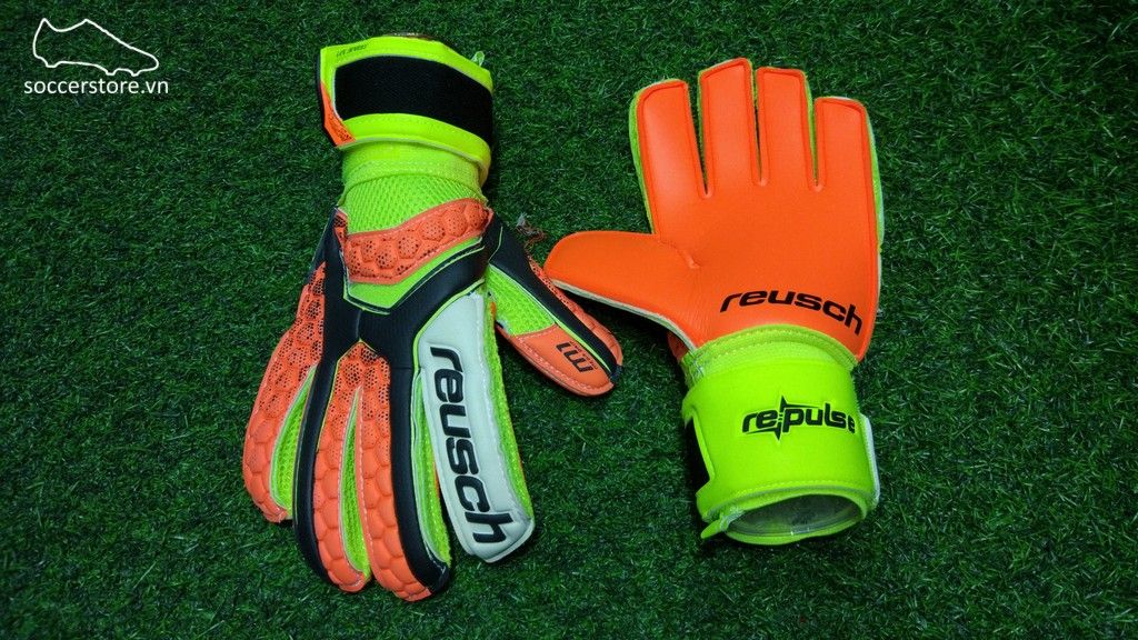 Reusch Repulse Prime M1- Black/ Shocking Orange 3670109-767