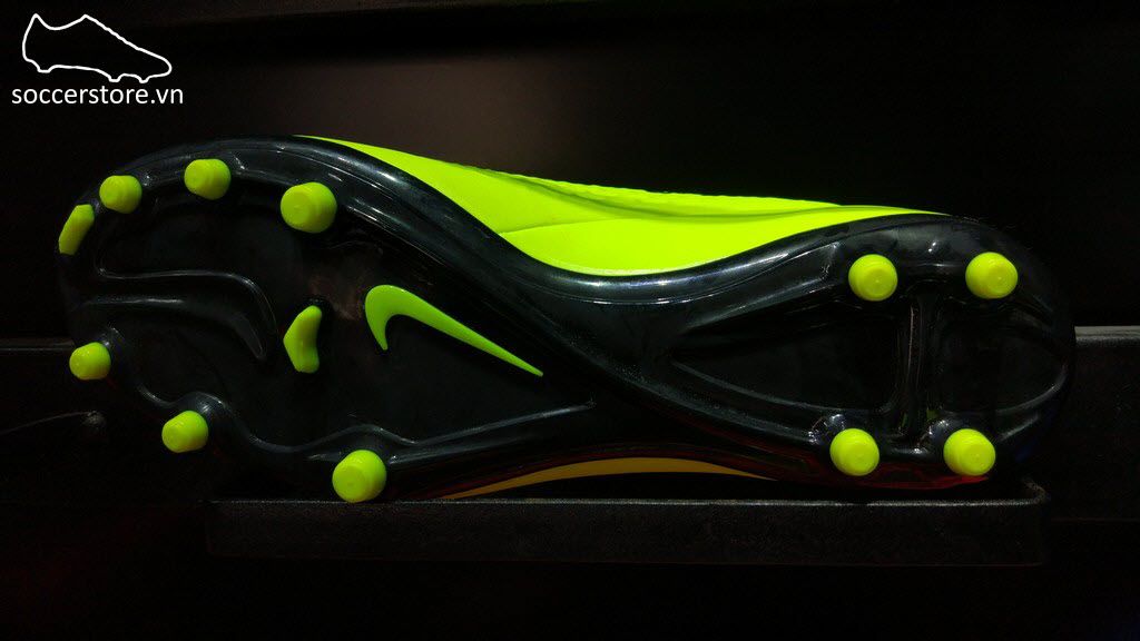 Nike Hypervenom Phelon FG- Volt/ Persian Violet/ Hot Lava/ Black