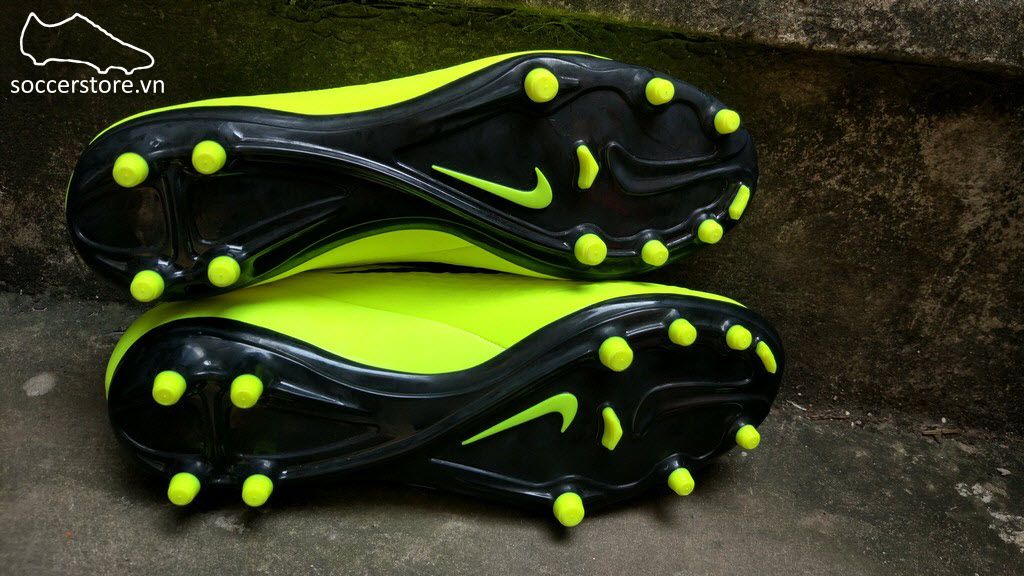 Nike Hypervenom Phelon FG- Volt/ Persian Violet/ Hot Lava/ Black