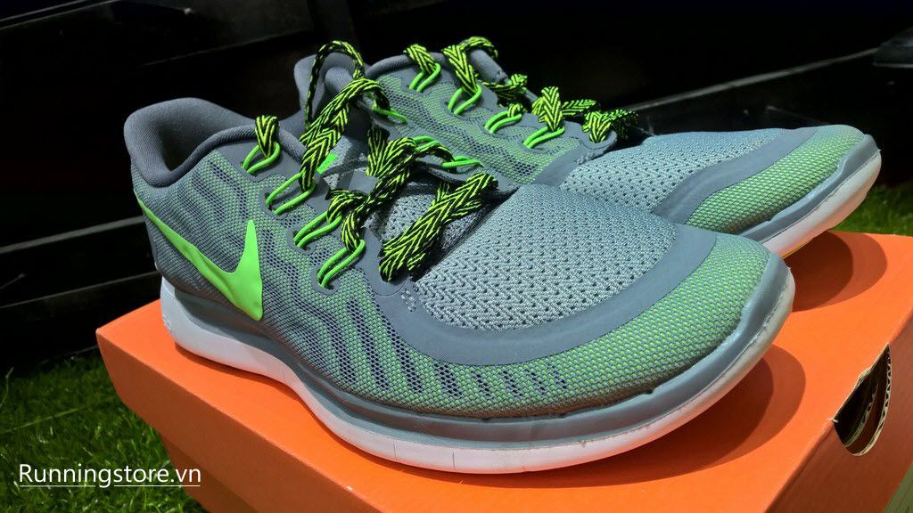 Nike Free 5.0- Cool Grey/ Green Strike 724382-013