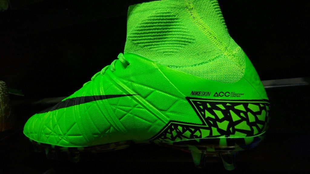 Nike Hypervenom Phantom II FG- Green Strike/ Black