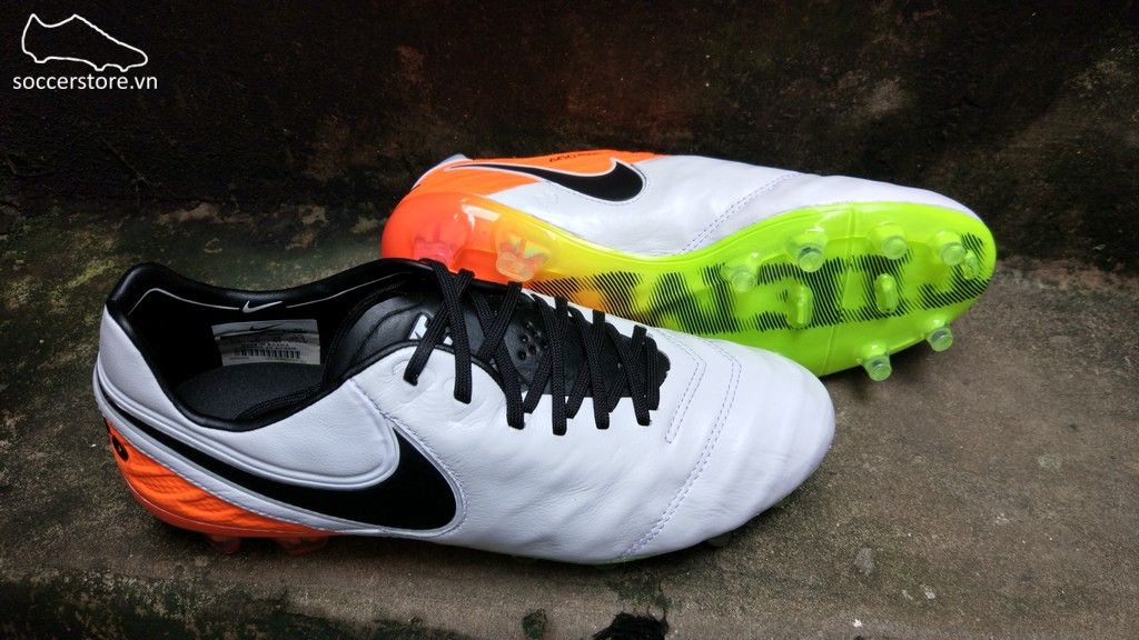 Nike Tiempo Legend VI FG- White/ Black/ Total Orange 819177-109