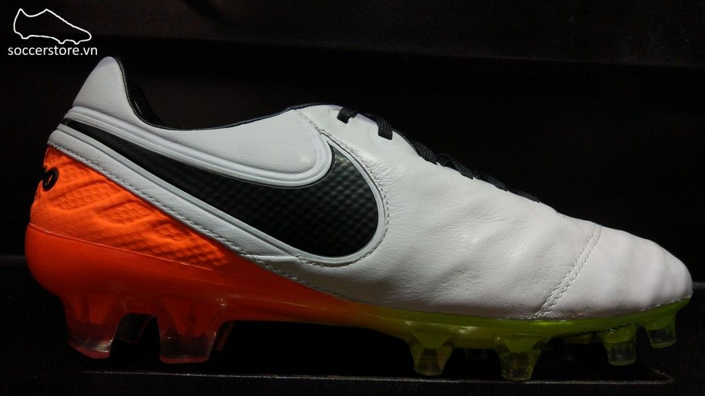 Nike Tiempo Legend VI FG- White/ Black/ Total Orange 819177-109