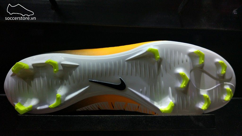 Nike Mercurial Victory VI Kids FG- Laser Orange/ Black/ White/ Volt 831945-801