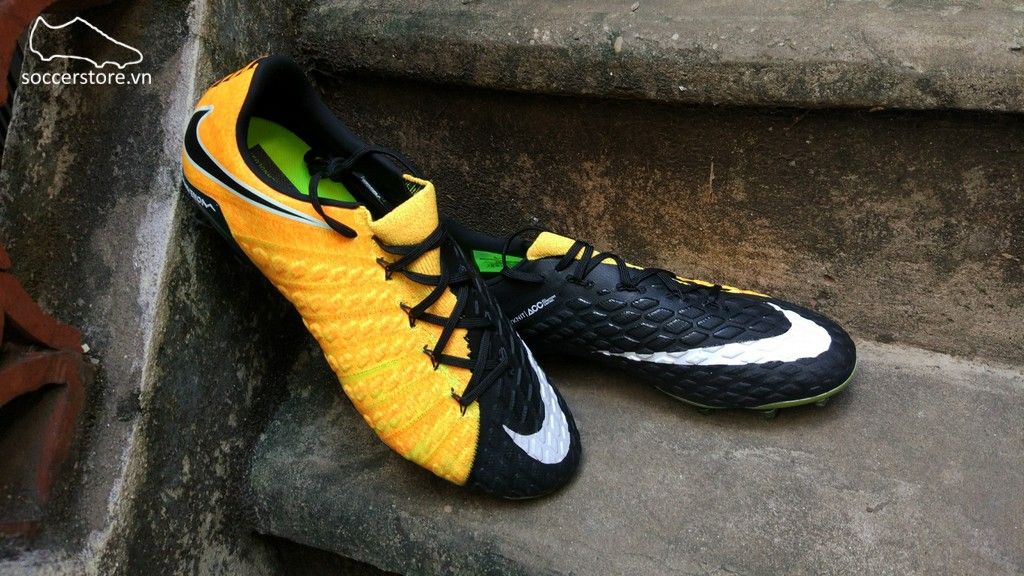 Nike Hypervenom Phantom III FG- Black/ White/ Laser Orange 852567-801