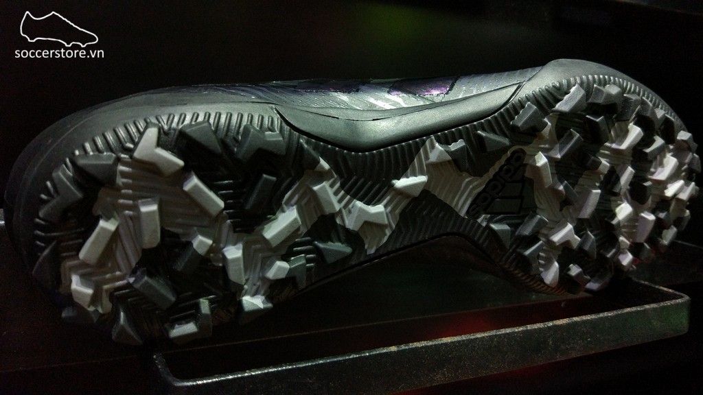 Adidas Nemeziz Tango 17.3 TF- Core Black/ Utility Black BB3658