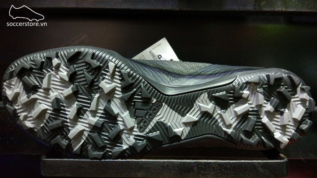 Adidas Nemeziz Tango 17.3 TF- Core Black/ Utility Black BB3658