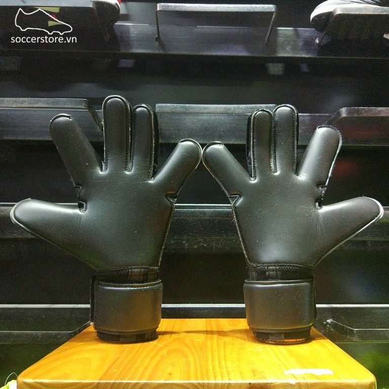 Nike Vapor Grip 3- Black/ Black/ GK Gloves GS0347-011