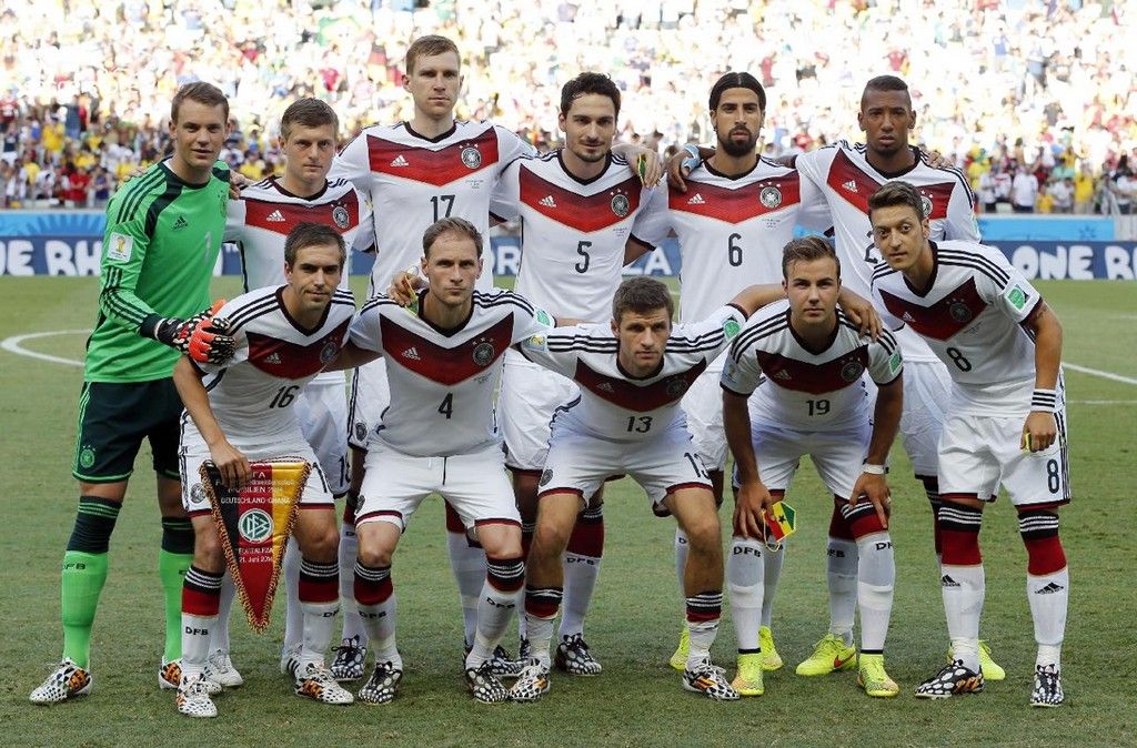 Phần lớn tuyển thủ Đức dùng bộ sưu tập giày Adidas Battle Pack