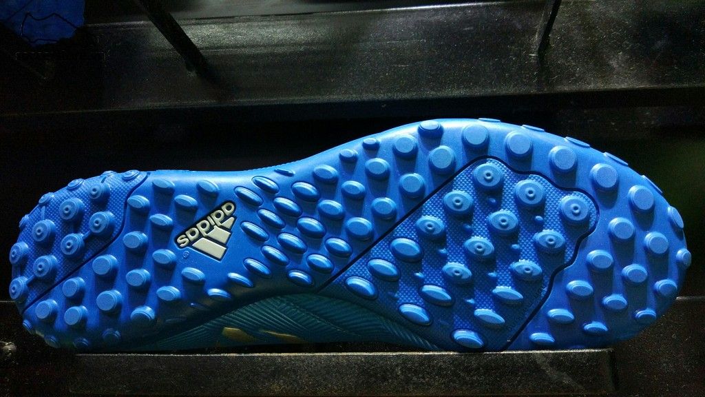 Adidas Messi 16.4 TF- Shock Blue/ Matte Silver/ Core Black S79658