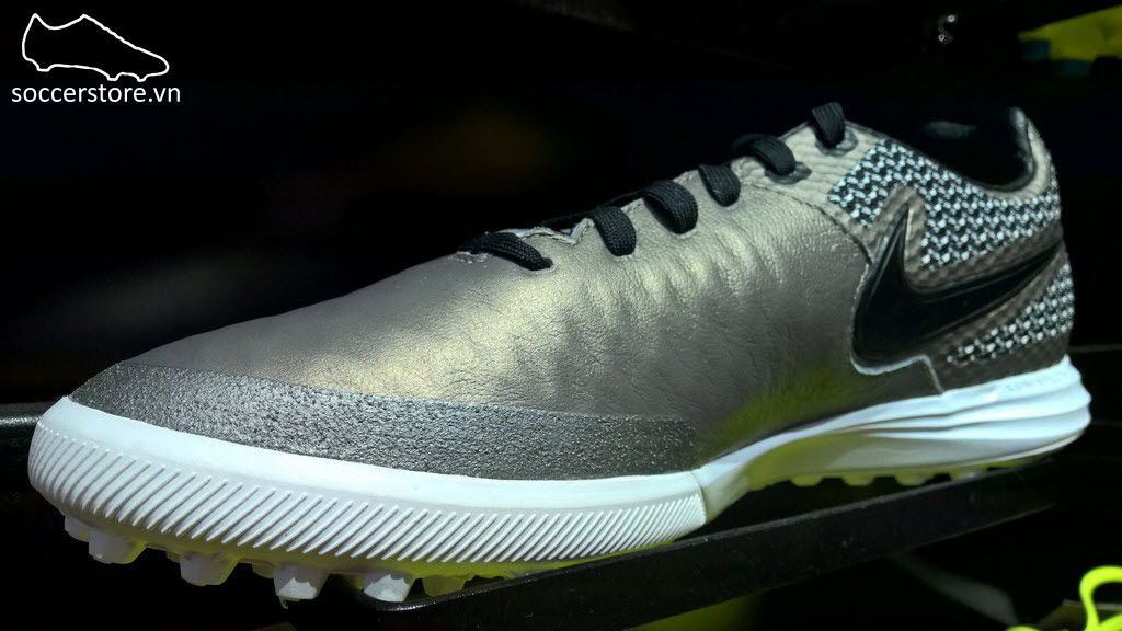 Nike MagistaX Finale TF- Metallic Pewter/ Black/ White 807567-001