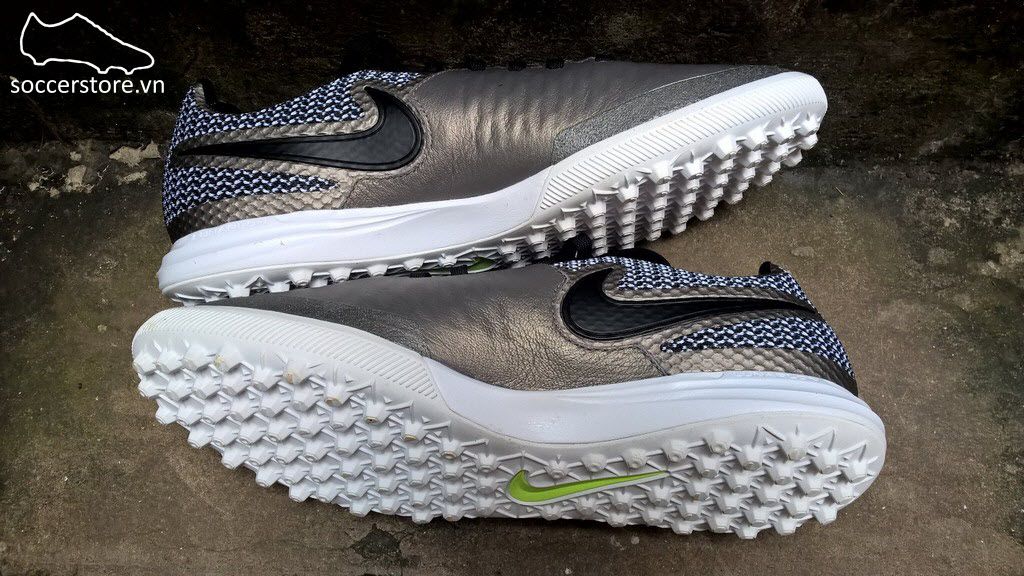 Nike MagistaX Finale TF- Metallic Pewter/ Black/ White 807567-001