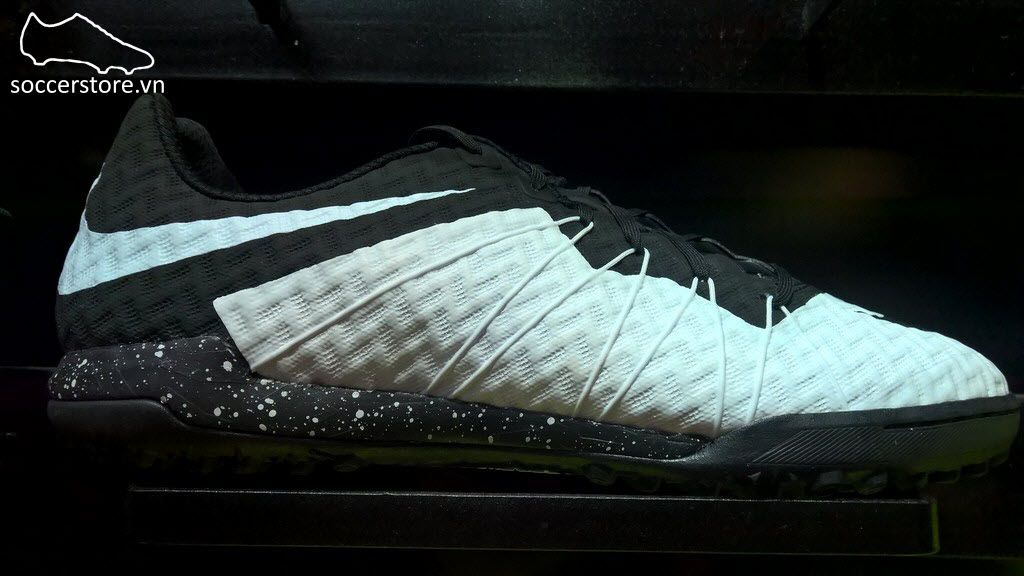 Nike HypervenomX Finale TF- White/ Black 749888-100