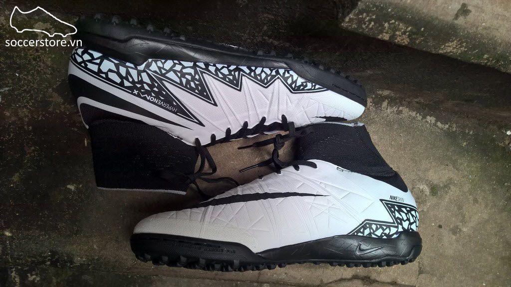 Nike HypervenomX Proximo TF- White/ Black 747484-100