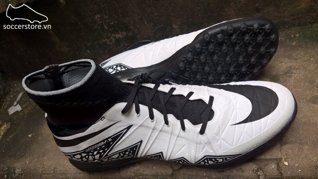 Nike HypervenomX Proximo TF- White/ Black 747484-100