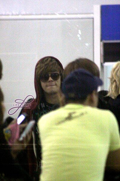 F.CUZ - Jinon at NAIA Terminal 1, departing from Philippines