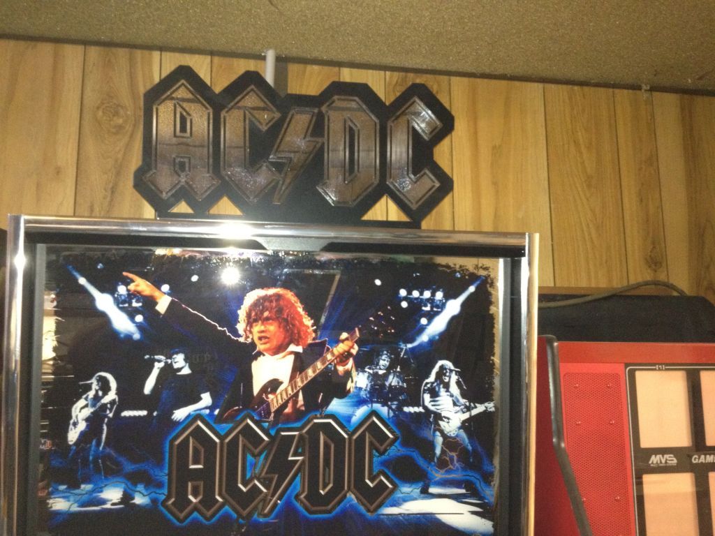 ACDC2.jpg