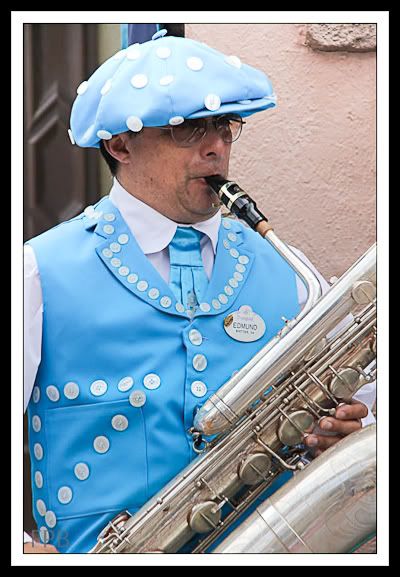 IMAGE: http://i568.photobucket.com/albums/ss130/rutlian/IMG_1395-Edit.jpg