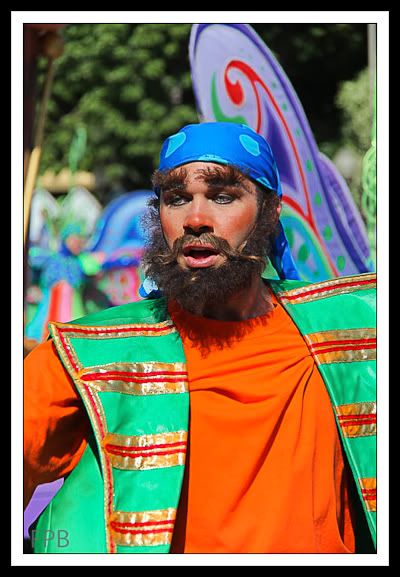 IMAGE: http://i568.photobucket.com/albums/ss130/rutlian/IMG_1556-Edit.jpg