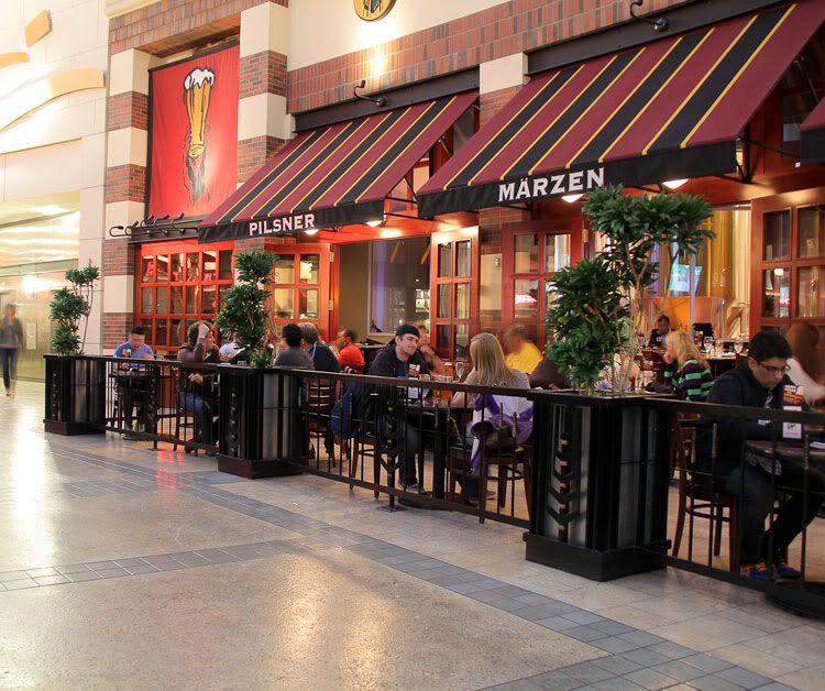 IMAGE: http://i568.photobucket.com/albums/ss130/rutlian/IMG_8706.jpg