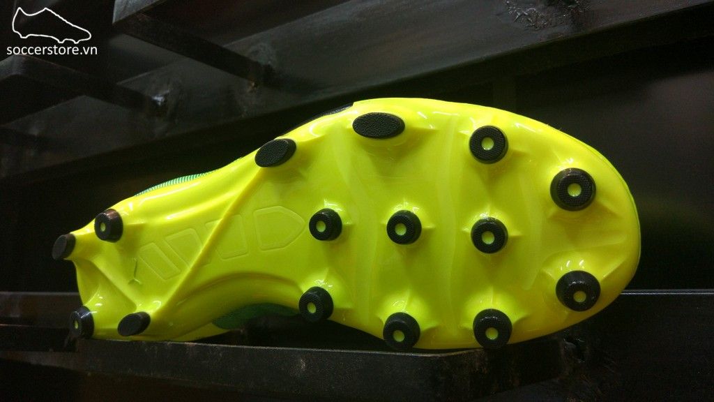 Puma evoPOWER 3.3 AG - Safety Yellow/ Black/ Atomic Blue 103533-01
