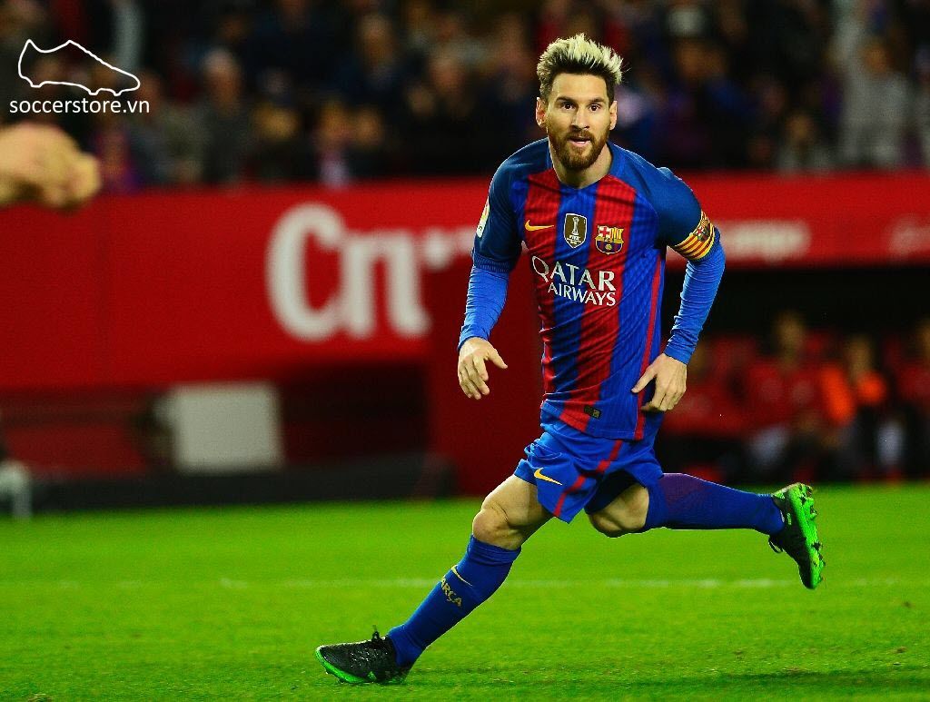 Siêu sao Messi sử dụng giày Adidas Messi
