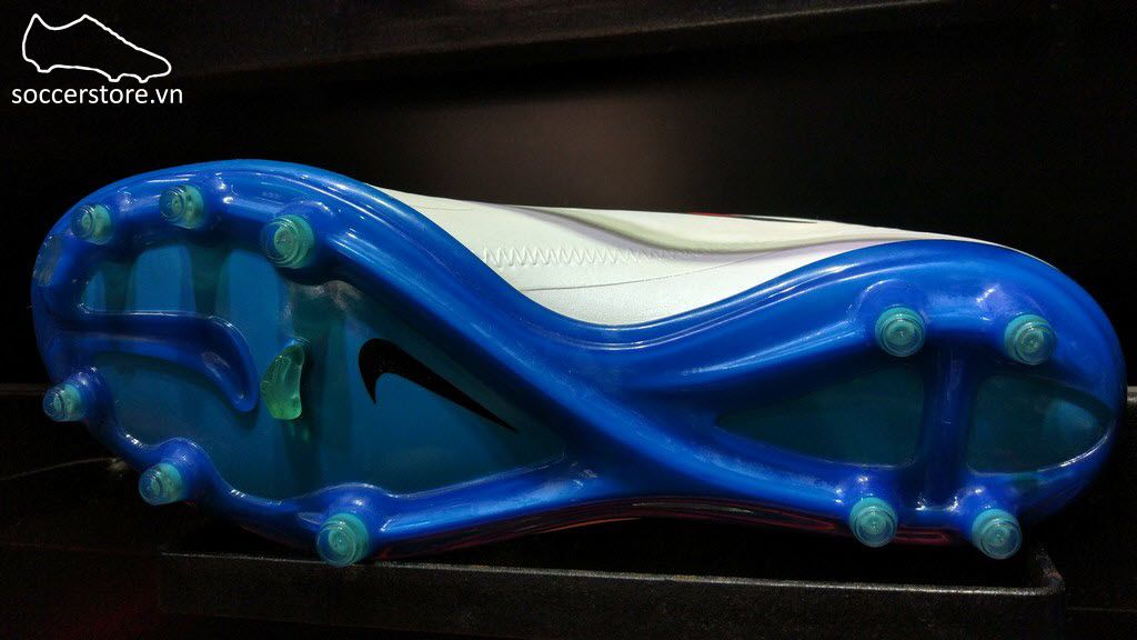 Nike Hypervenom Phatal FG- White/ Blue Lagoon/ Total Crimson/ Black 599075-148