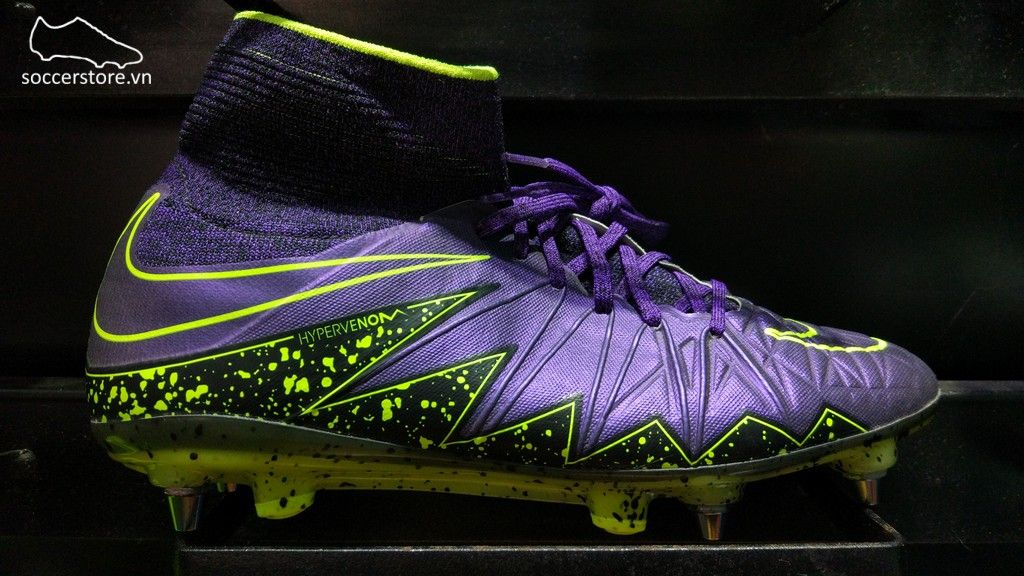 nike hypervenom phantom ii