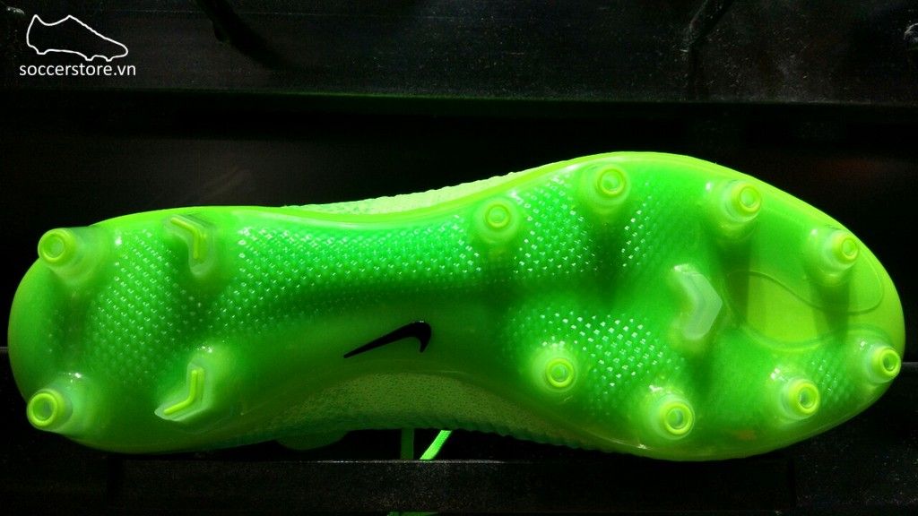 Nike Mercurial Superfly V AG Pro- Electric Green/ Black/ Flash Lime 831955-305