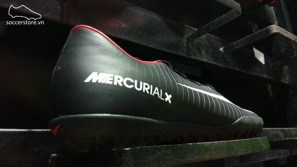 Nike Mercurial Victory VI TF- Black/ White/ University Red 831968-002