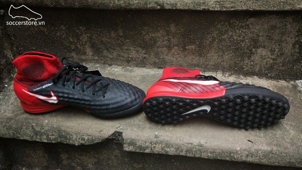 Nike MagistaX Proximo II TF- Black/ Hyper Crimson 843958-061
