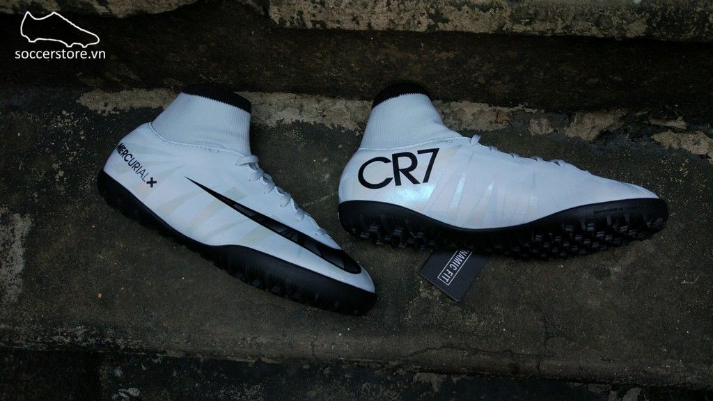 Nike MercurialX Victory VI CR7 DF Kids TF - White/ Blue Tint 903601-401