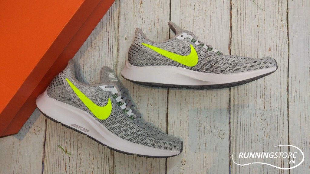 Nike Airzoom Pegasus 35 - White/ Volt/ Gunsmoke- 942851-101