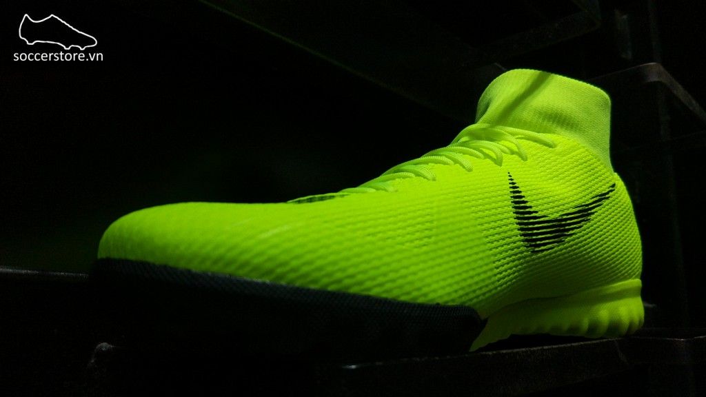 Nike Mercurial Superfly VI Academy TF- Volt/ Black AH7370-701