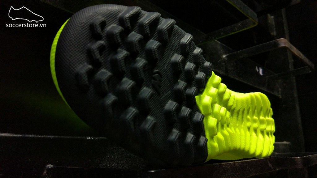 Nike Mercurial Superfly VI Academy TF- Volt/ Black AH7370-701