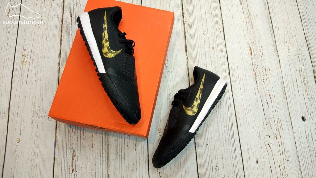 Nike Phantom VNM Academy TF - Black/ Metallic Gold AO0571-077