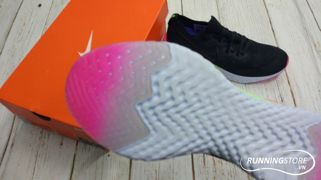 Nike Epic React Flyknit 2- Black/ Sapphire/ Hyper Pink BQ8928-003