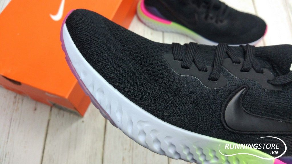 Nike Epic React Flyknit 2- Black/ Sapphire/ Hyper Pink BQ8928-003