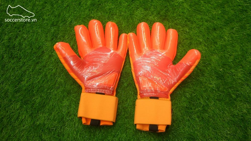 Adidas Predator Pro Clima Warm - Solar Red/ Zest/ Black CW5585