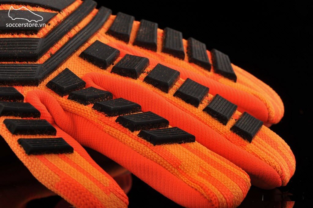 Adidas Predator Pro Clima Warm - Solar Red/ Zest/ Black CW5585