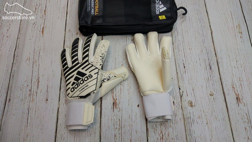 Adidas Classic Pro- White/ Black GK Gloves CW5616